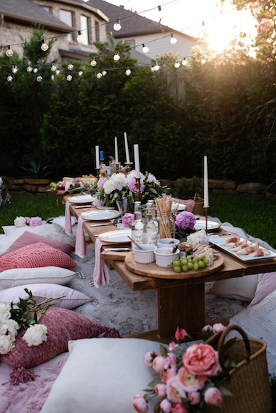 How to Host an Outdoor Summer Party