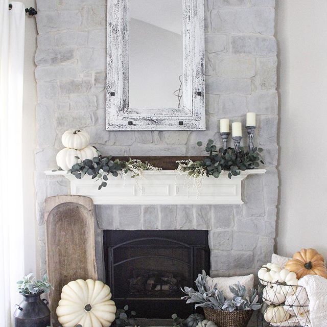 how to decorate a neutral fall mantle