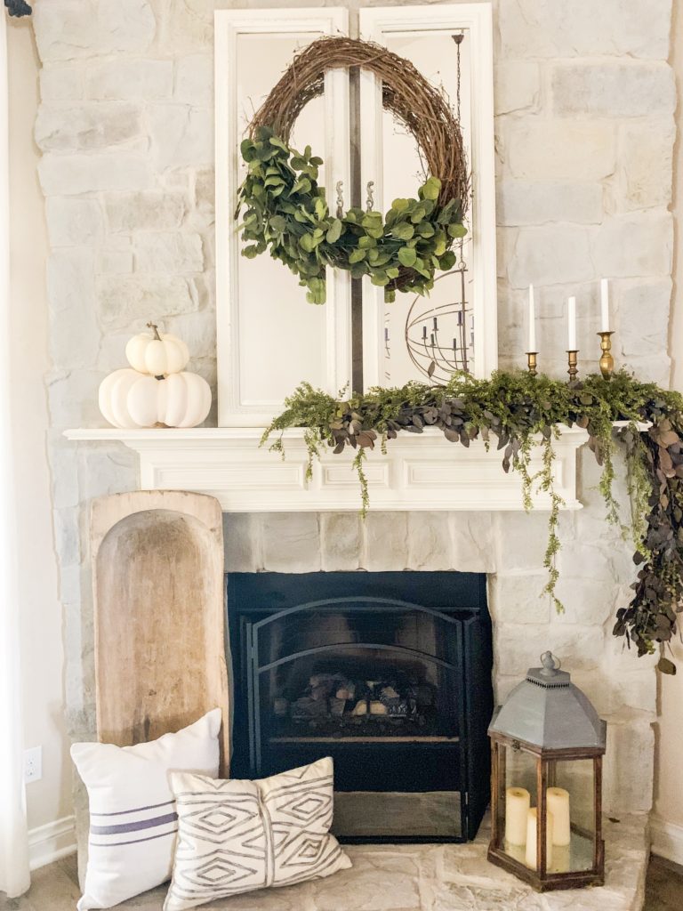 fall mantle decor
