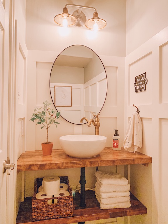 farnhouse style small bathroom refresh