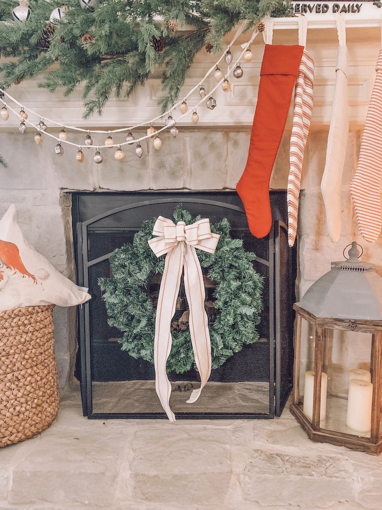 How to Make a Christmas Wreath Bow DIY
