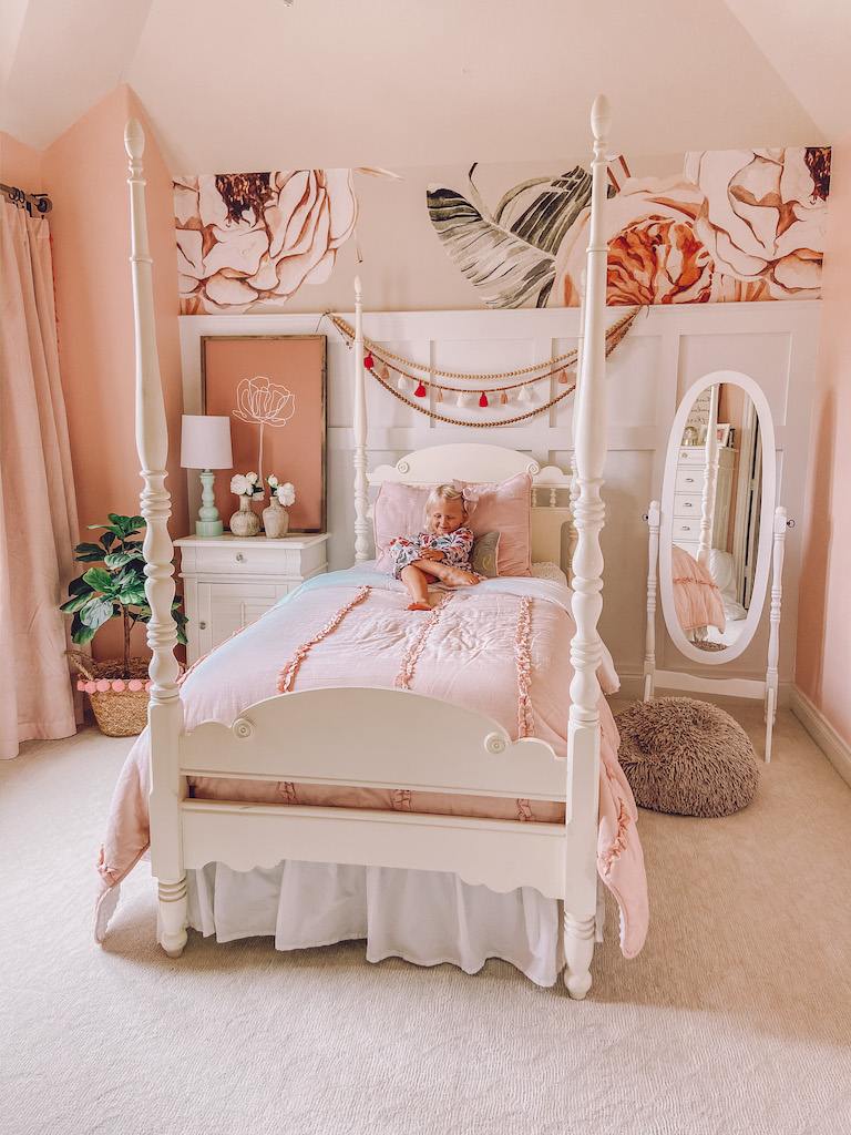 little girl room floral wallpaper