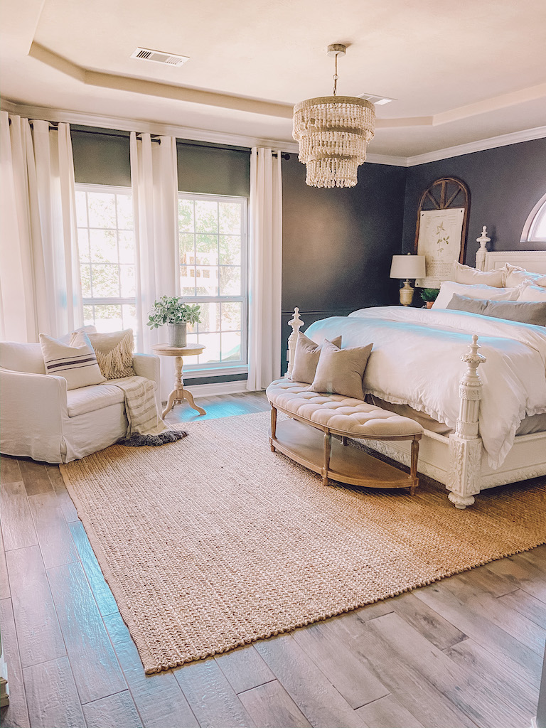 modern farmhouse bedrom