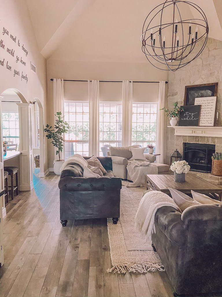 modern farmhouse living room