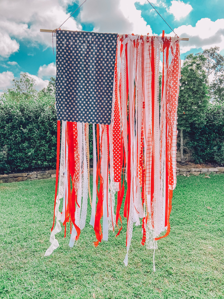 Easy Red, White and Blue Patriotic Ribbon Wand