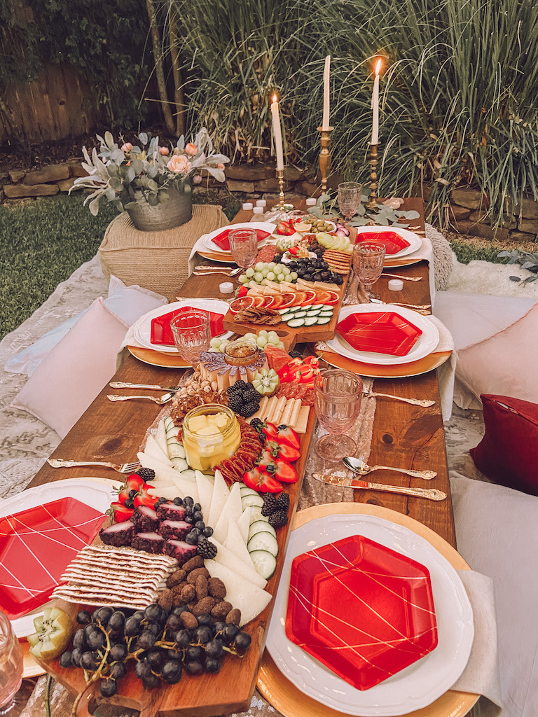 outdoor dinner party