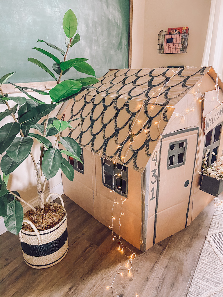 Turn a Plain Cardboard Box Into a Super Cool Playhouse With this Easy DIY –  SheKnows