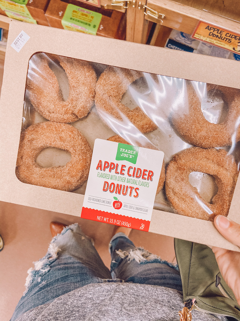 trader joe's fall apple cider donuts