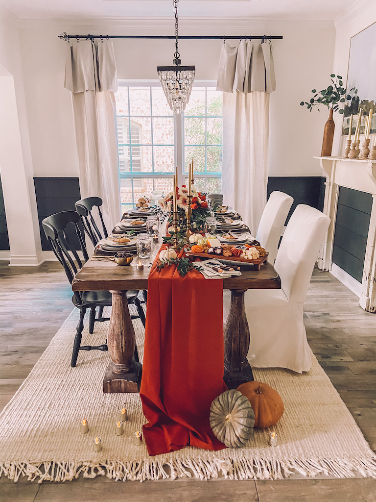 How to Set a Beautiful Thanksgiving Table