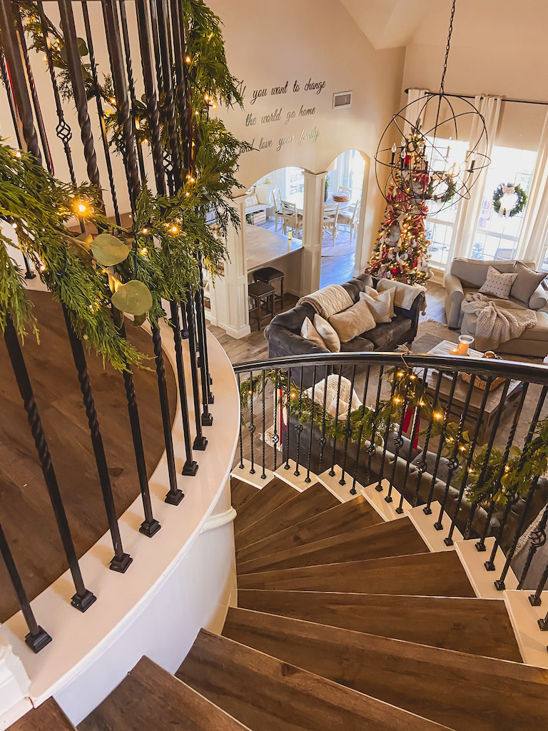 staircase garland