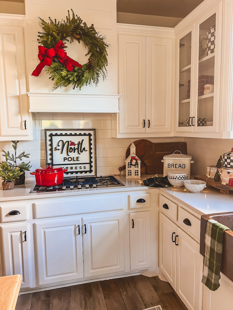 My Festive Christmas Kitchen Decor