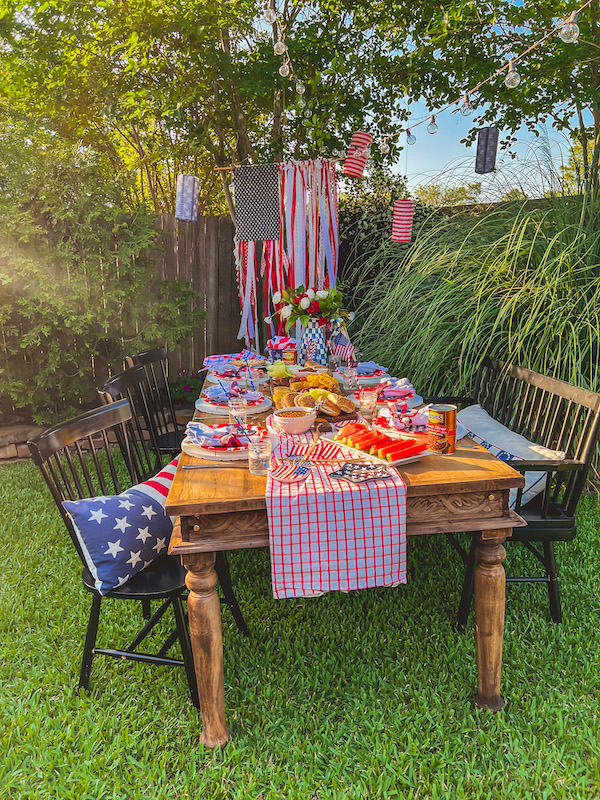patriotic 4th of july outdoor picnic ideas