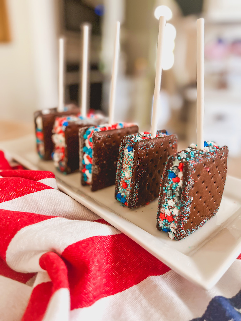 The Easiest 4th of July Dessert -Ice Cream Sandwich