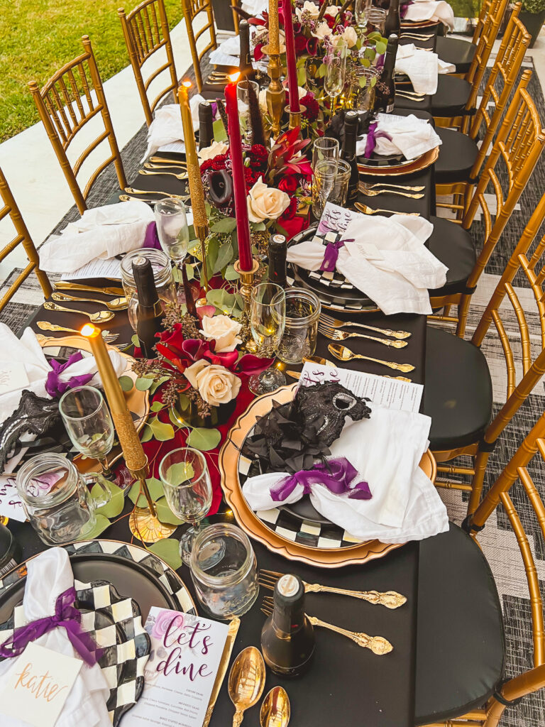 Elegant Halloween Table with gold accents