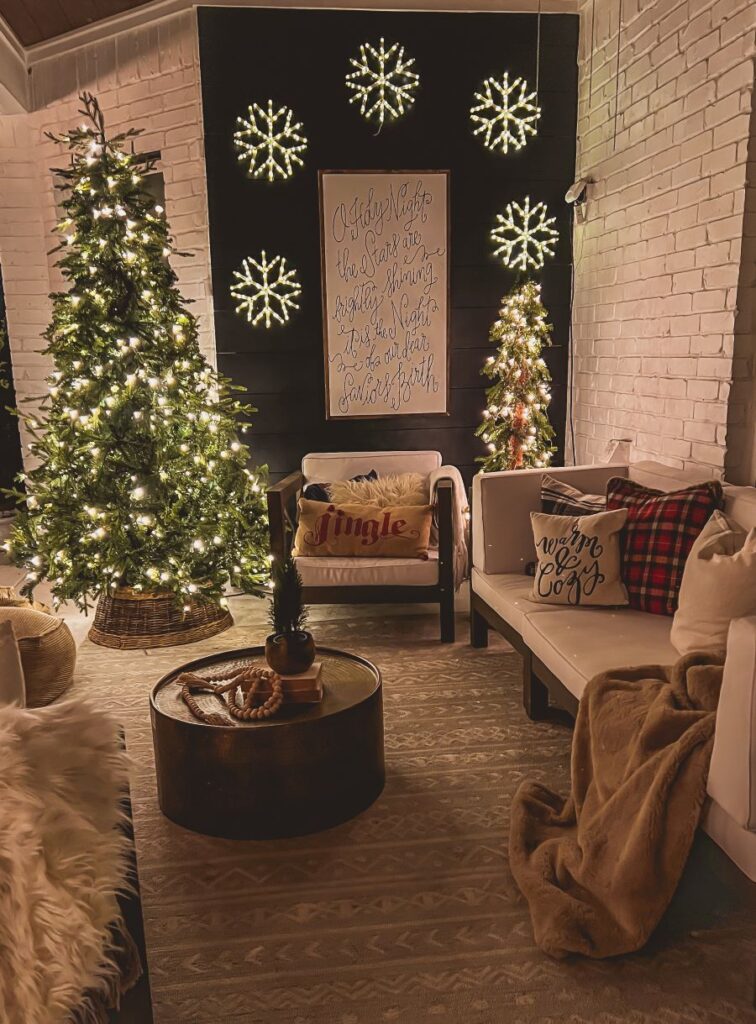 10 Simple Christmas Decorating Tips to Make Your Home Cozy and