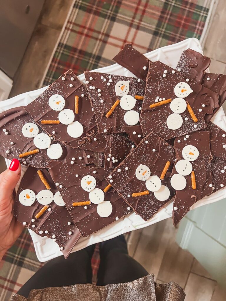 Christmas Chocolate Transfer Sheets - Snowman Design, Edible A4 Size For Cake Decorating