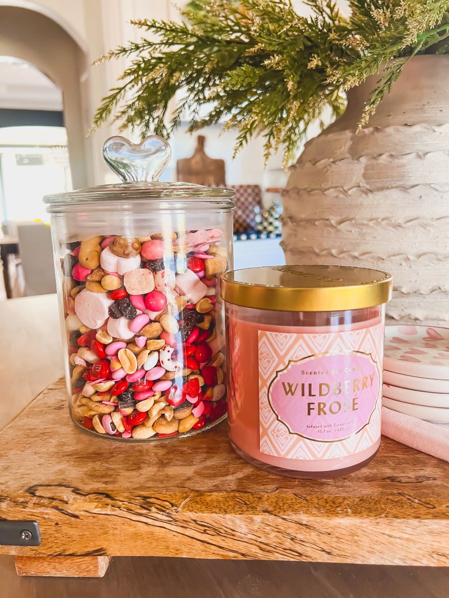 You Will Love This Cupid Crunch Valentine’s Day Trail Mix
