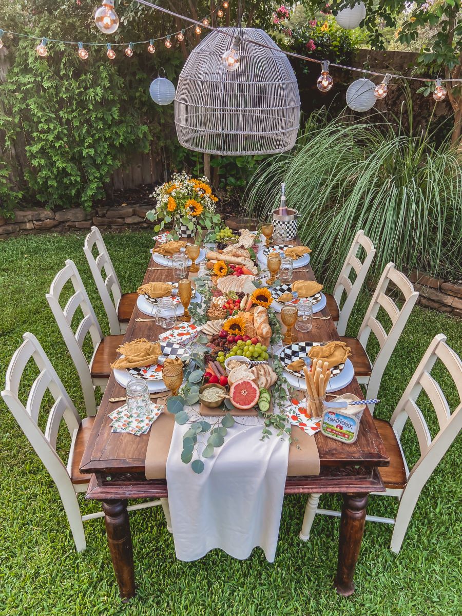 Easy Tips for a Stunning Outdoor Party