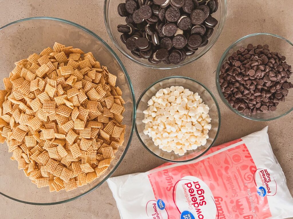 Ingredients for Muddy Buddy Bats