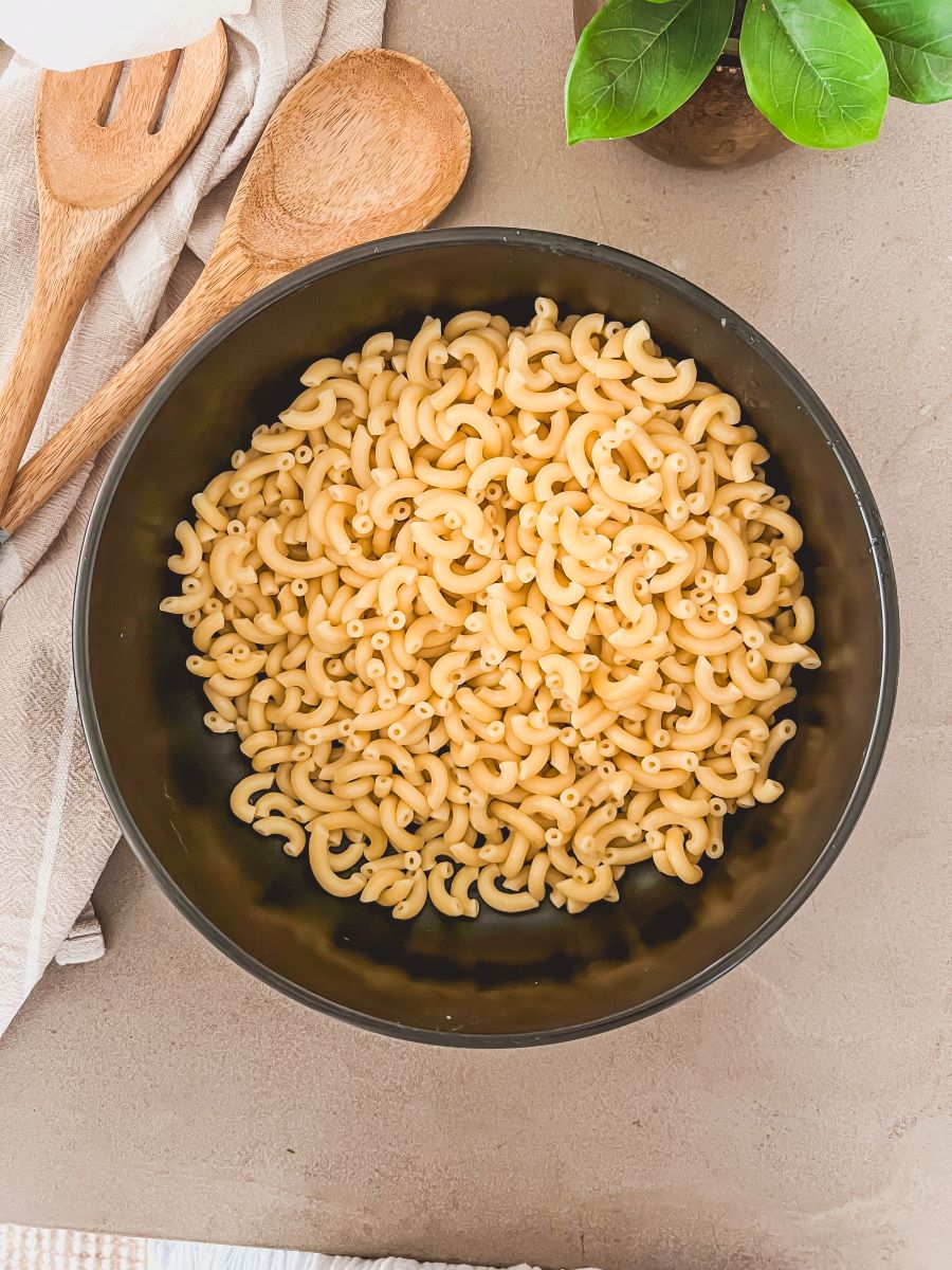 How to Make a Delicious Deviled Egg Pasta Salad!