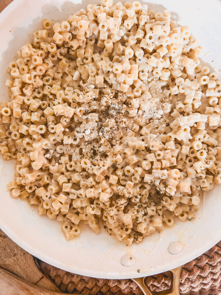 One-Pan Garlic Pasta