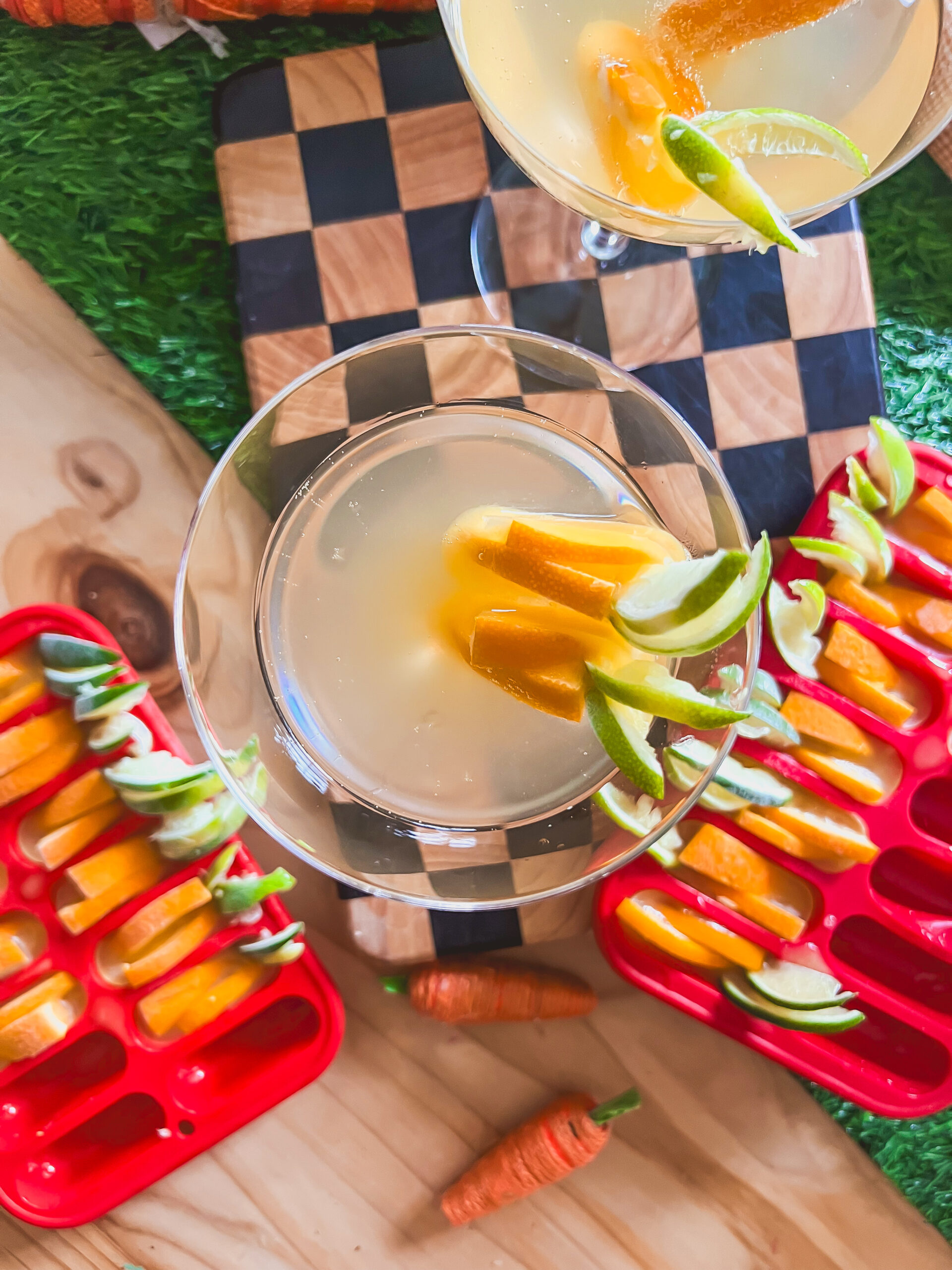 How to Make Easy Easter Mimosas!