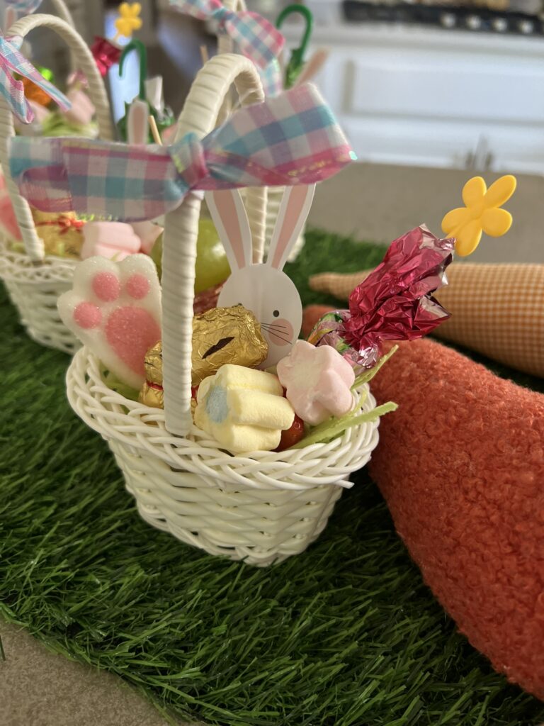 Close-up of white wicker mini Easter baskets