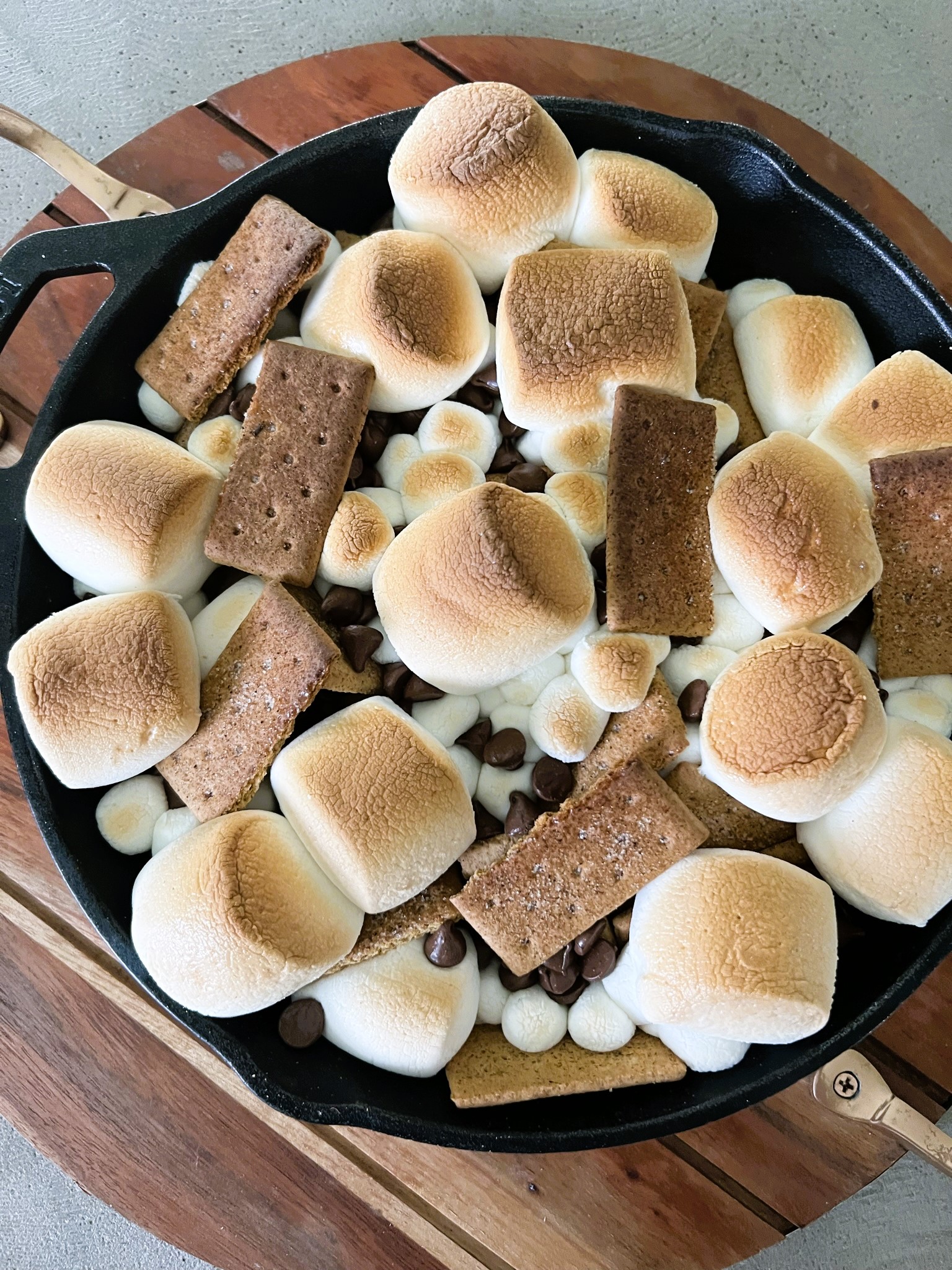 You Will Love These Delicious S’mores Nachos!