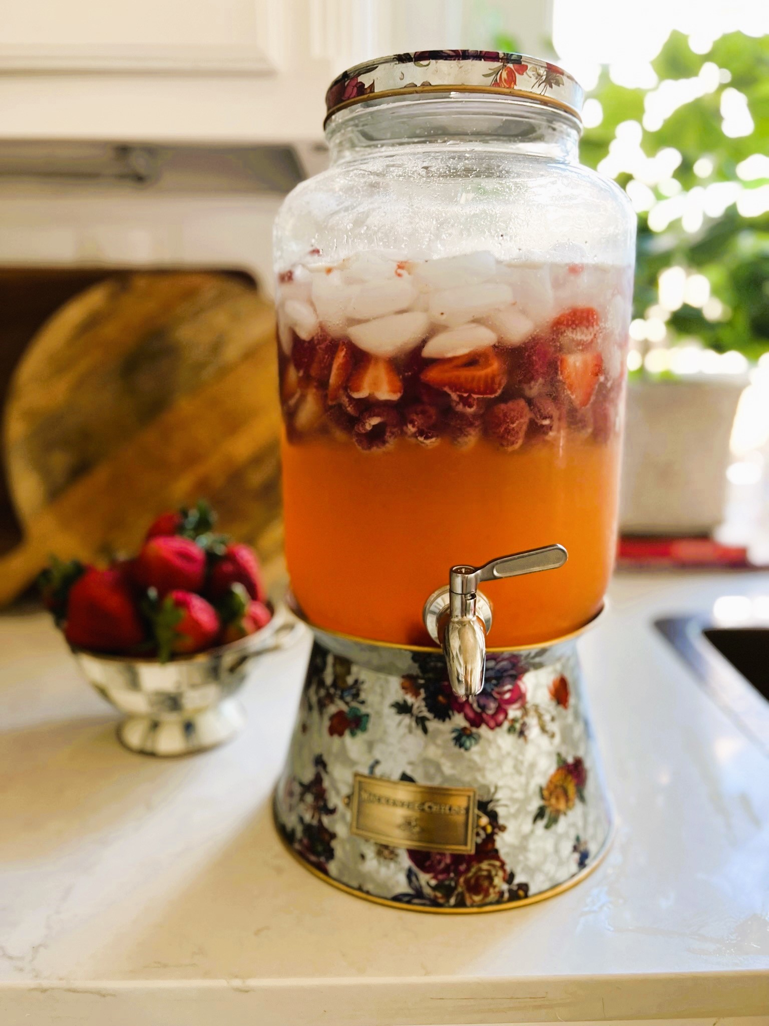 The Best Strawberry Lemonade Sangria