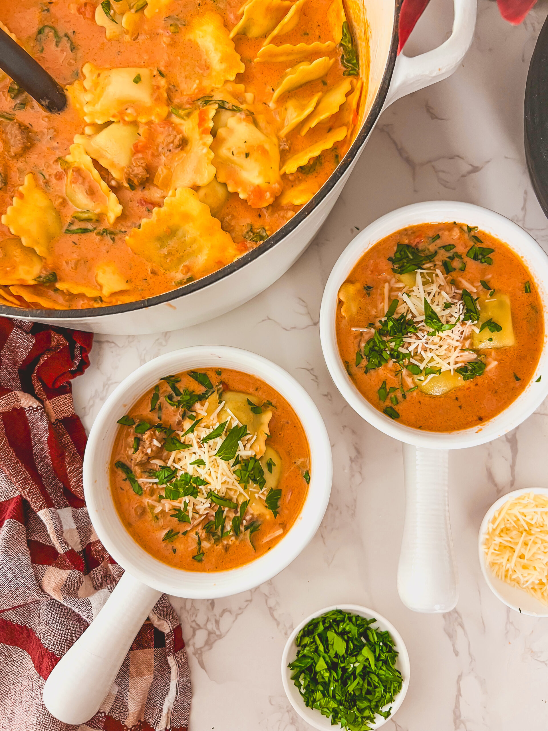 One-Pot Creamy Ravioli Soup