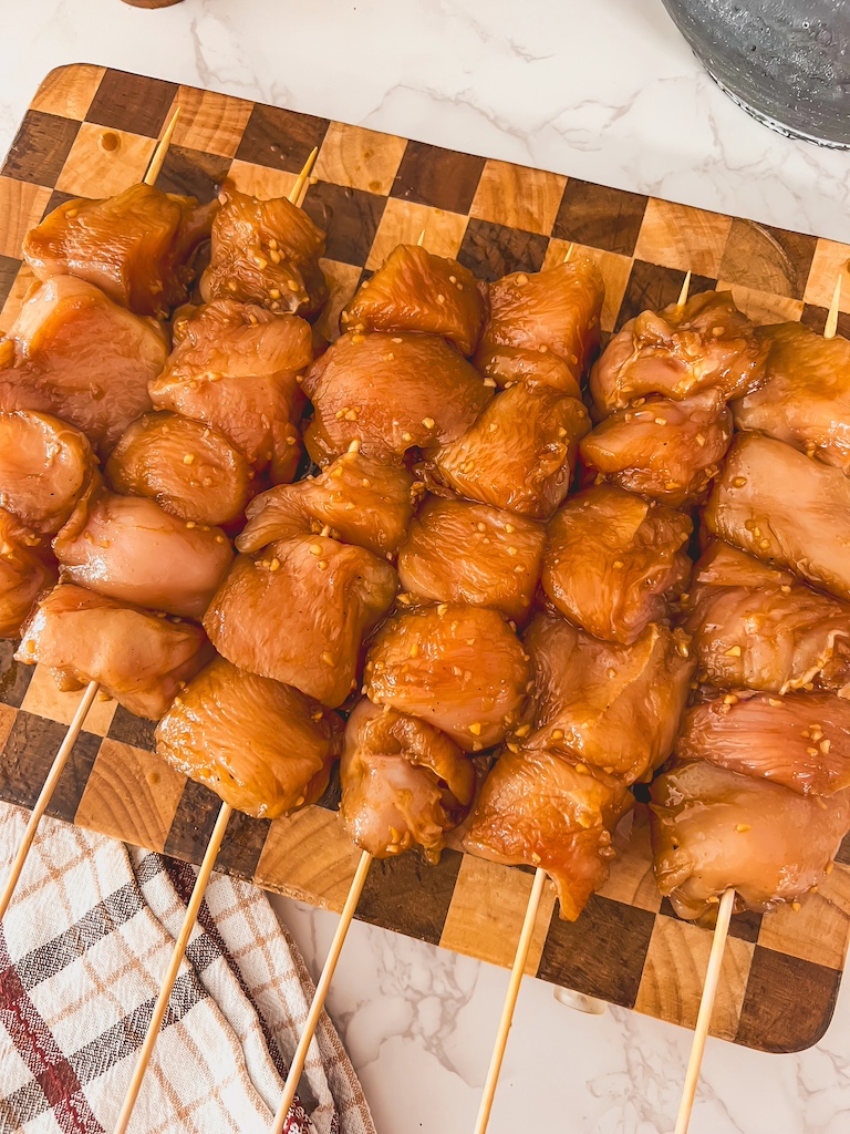 Quick weeknight dinner idea with bang bang chicken skewers