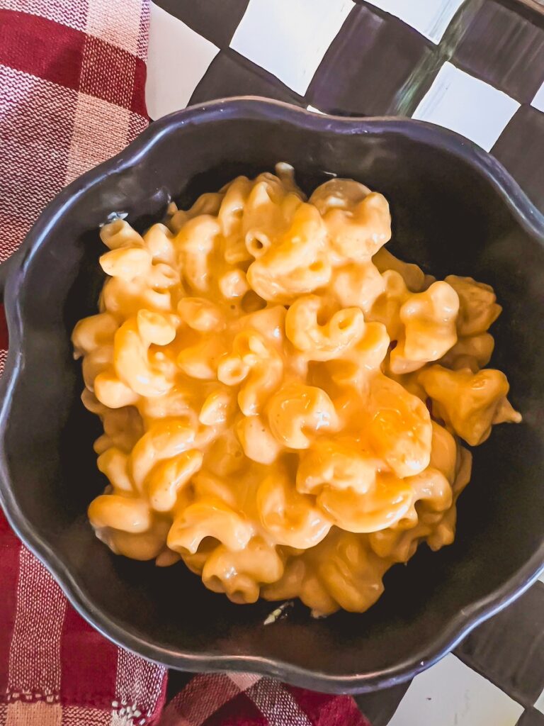 Slow Cooker Mac and Cheese