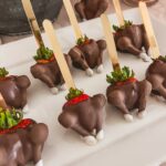 no bake chocolate covered strawberry turkey