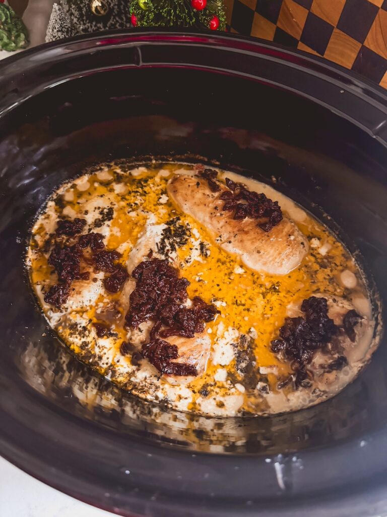 mary me chicken slow cooker with the chicken fully cooked