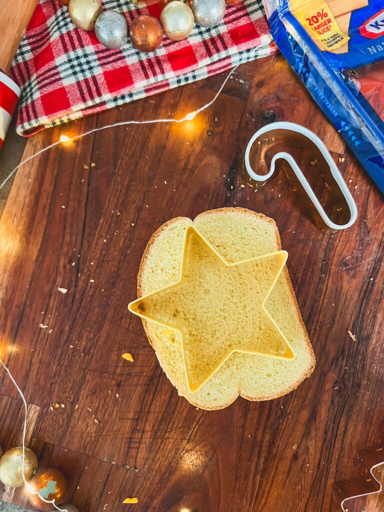 star cookie cutter with grilled cheese