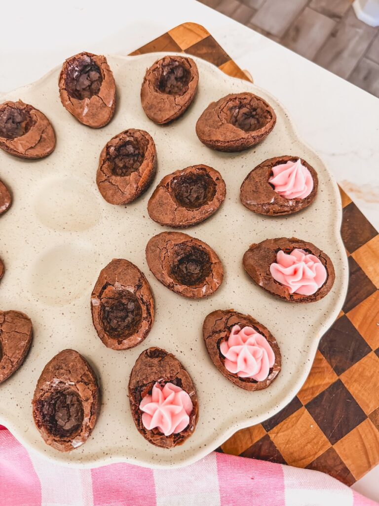 pink frosting piped in some of the brownies