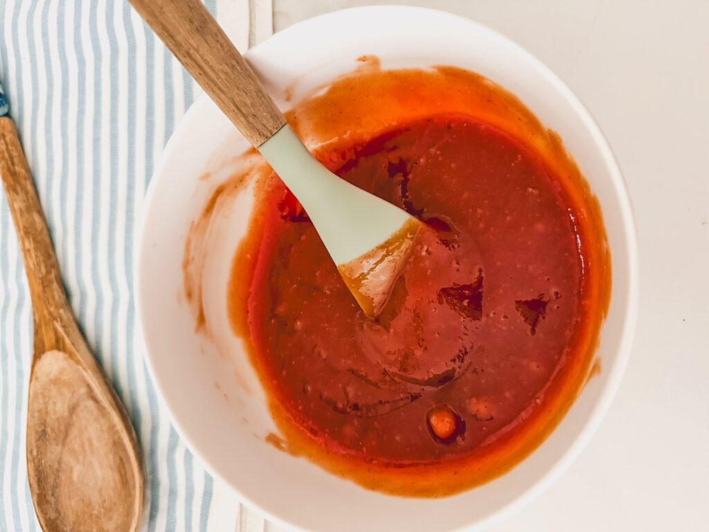 bowl of sauce