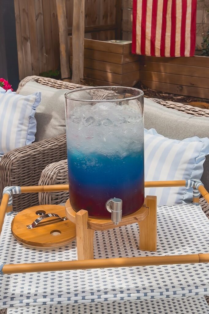 sprite zero layered on top of the blue gatorade