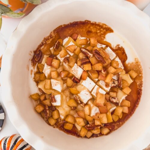 easy fall appetizer with baked brie