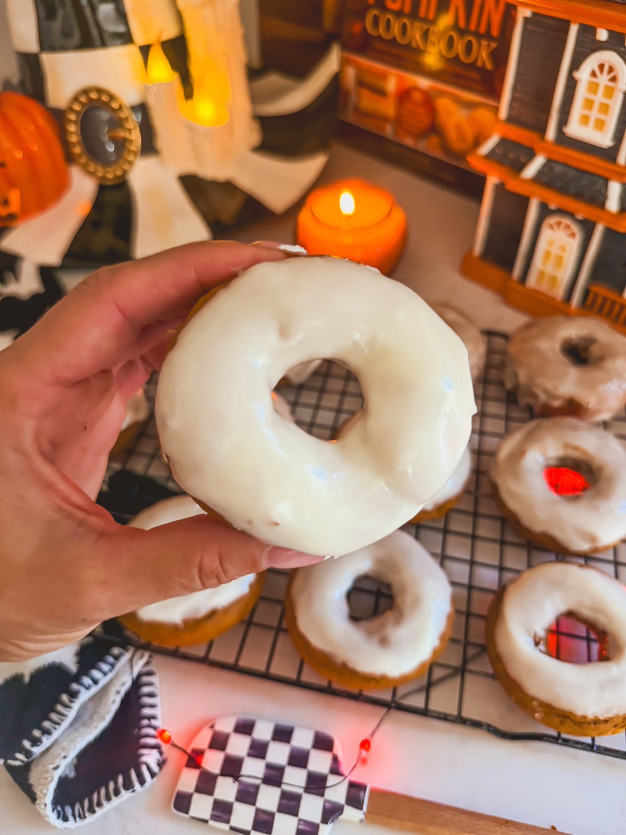 close up of pumpkin spice donut
