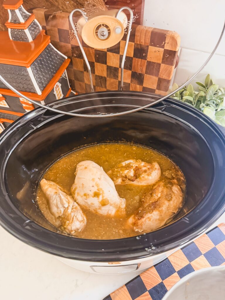cooked chicken in slow cooker